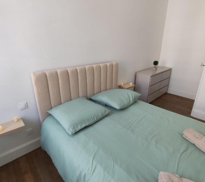 Photo of Bedroom in Sainte-Savine
