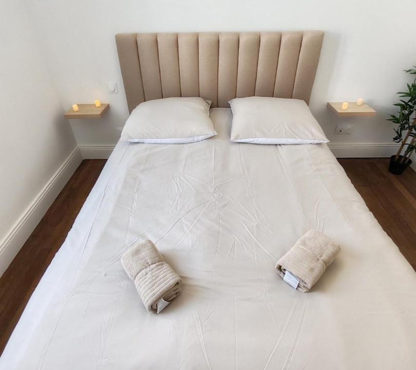 Photo of Bedroom in Sainte-Savine