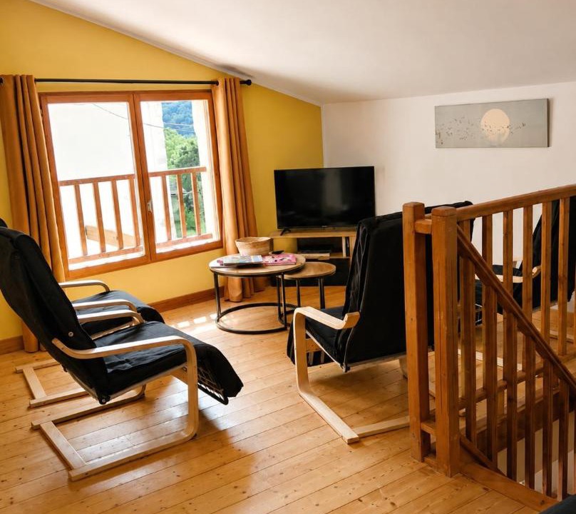 Photo of Others in Lys
