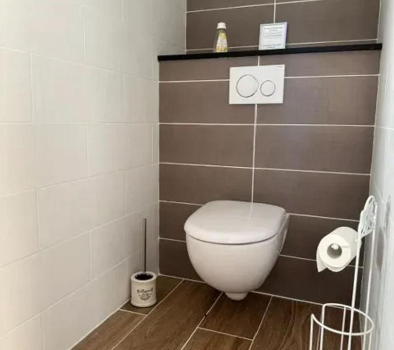 Photo of Bathroom in Sainte-Menehould