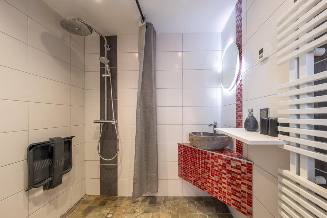 Photo of Bathroom in Saint-Paul