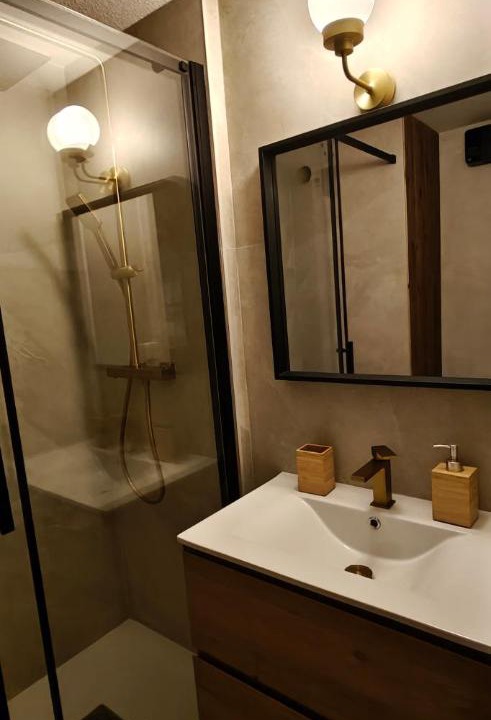 Photo of Bathroom in Barcelonnette
