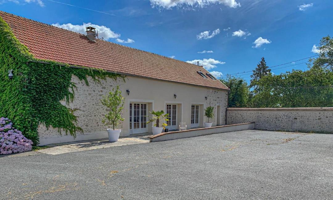 Photo of Others in Villiers-Saint-Georges
