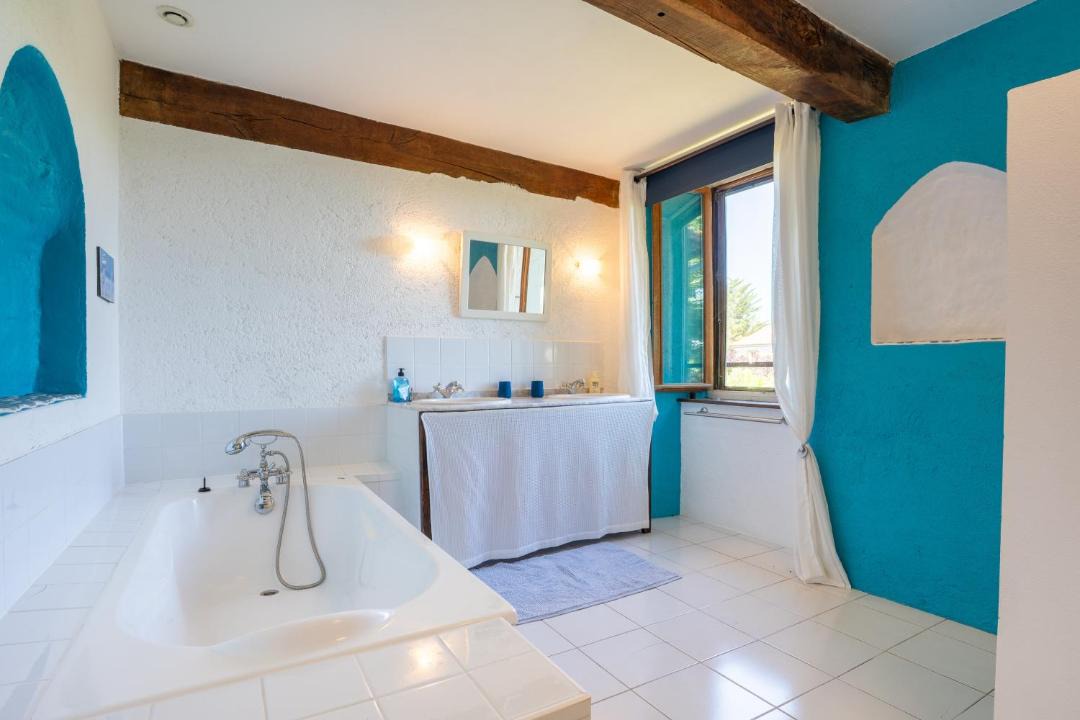 Photo of Bathroom in Castex