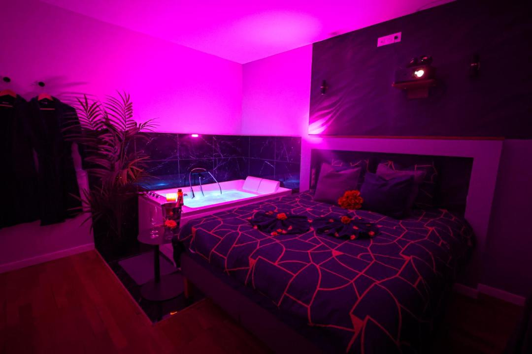 Photo of Bedroom in Devant-les-Ponts