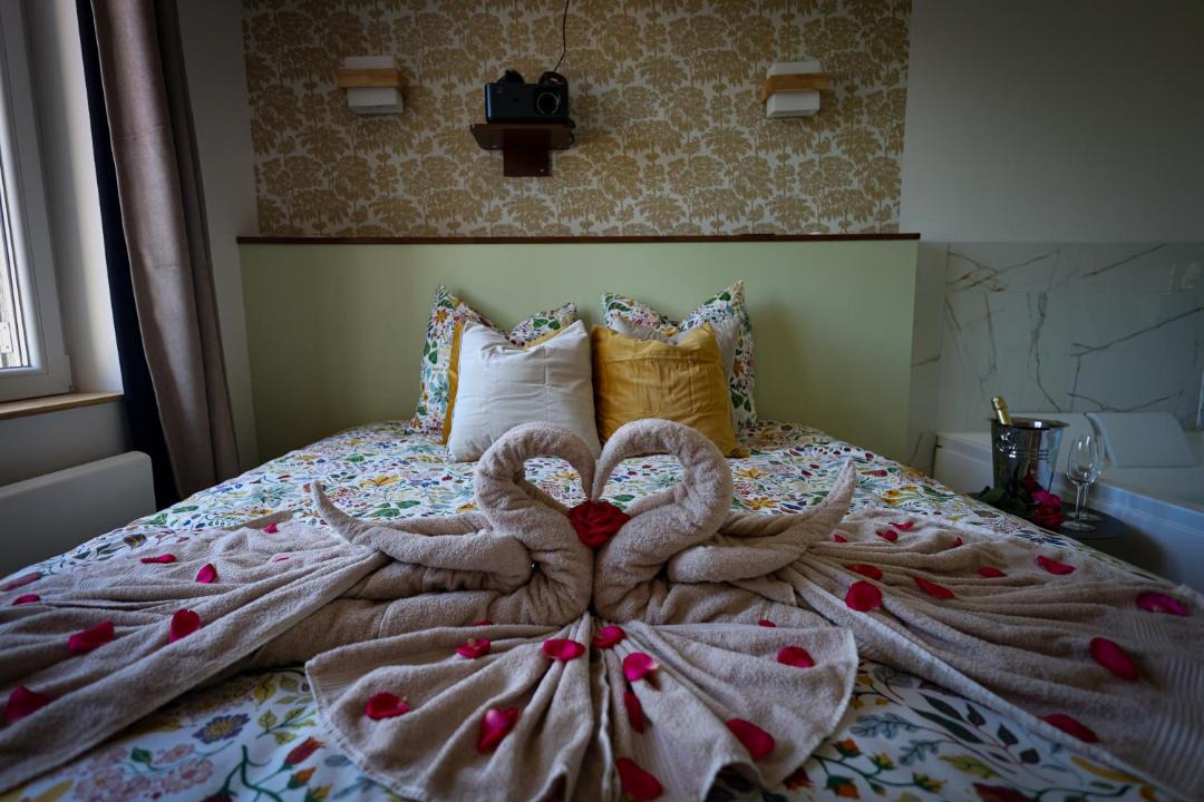 Photo of Bedroom in Devant-les-Ponts