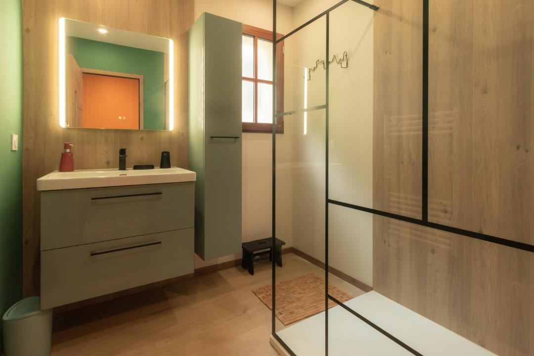 Photo of Bathroom in Cauterets