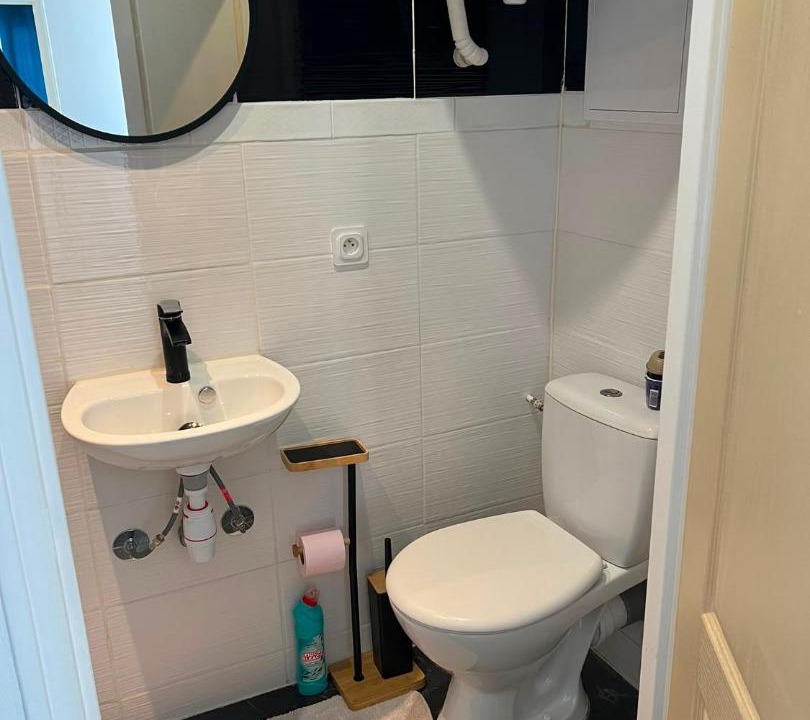 Photo of Bathroom in Romilly-sur-Seine