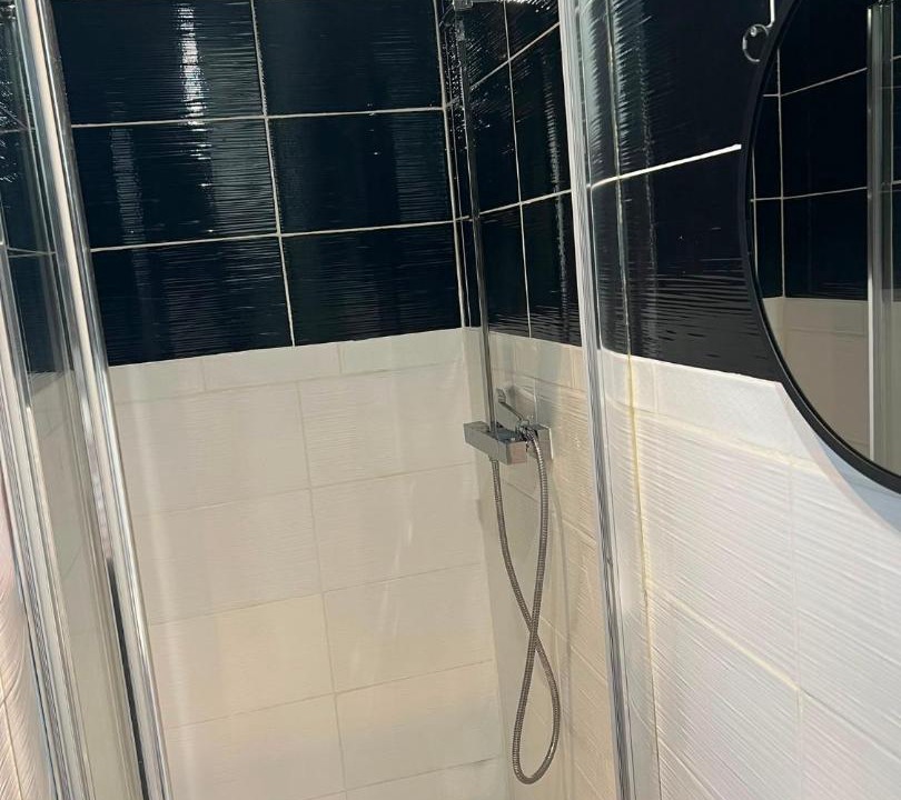 Photo of Bathroom in Romilly-sur-Seine