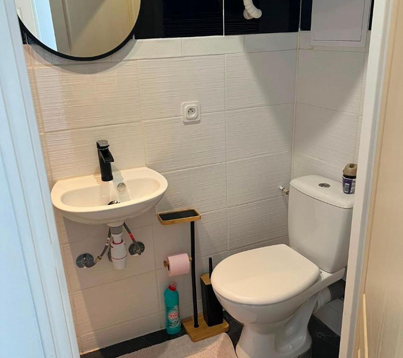 Photo of Bathroom in Romilly-sur-Seine