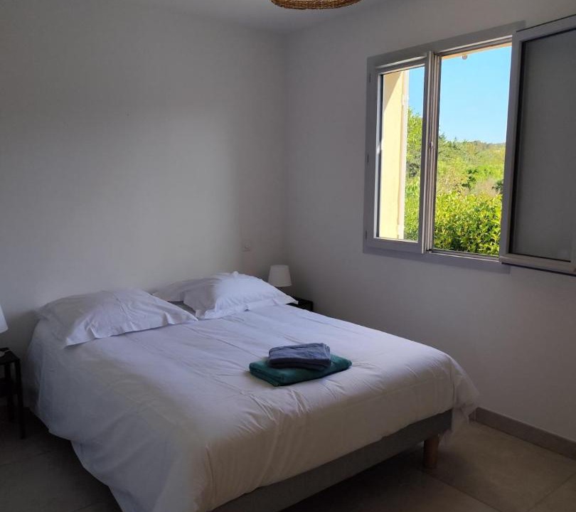 Photo of Bedroom in Saumane-de-Vaucluse