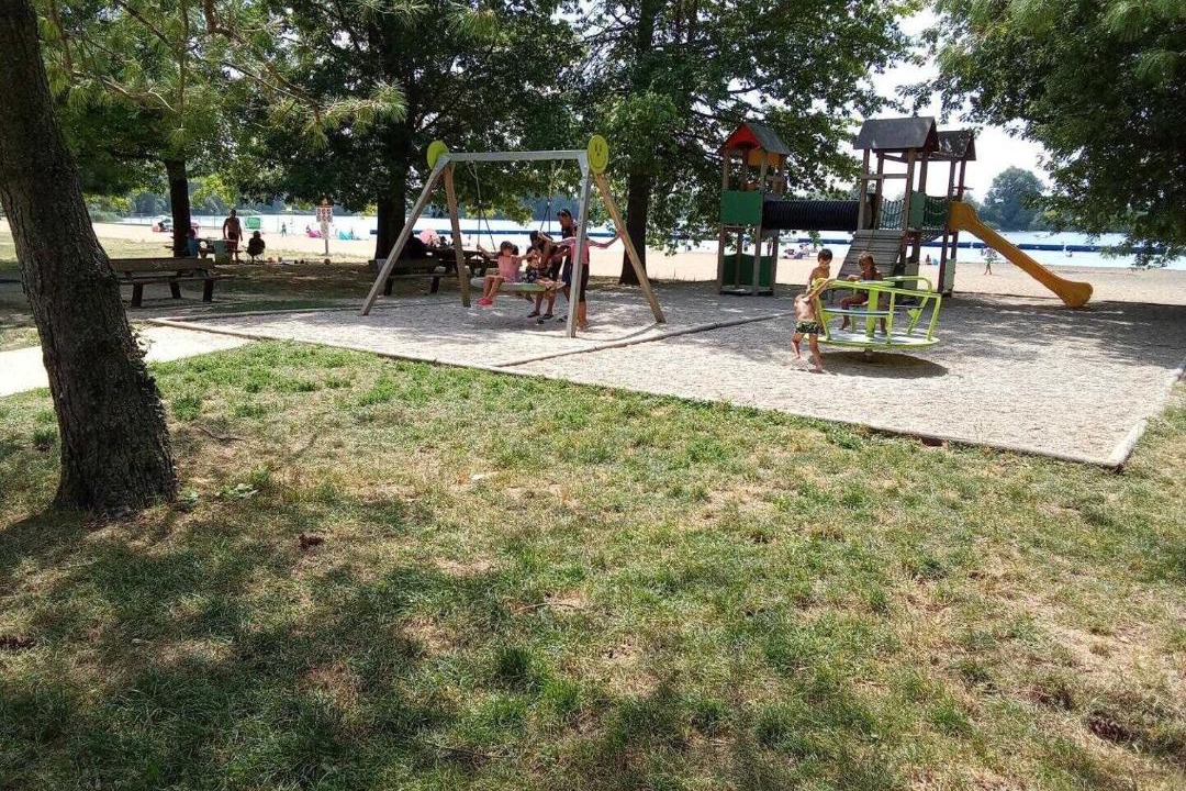 Photo of Others in Dienville
