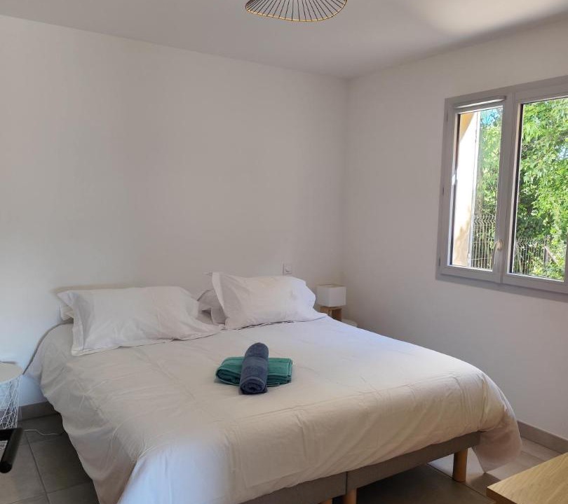 Photo of Bedroom in Saumane-de-Vaucluse