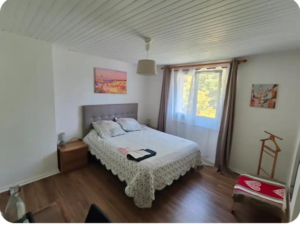 Photo of Bedroom in Migennes