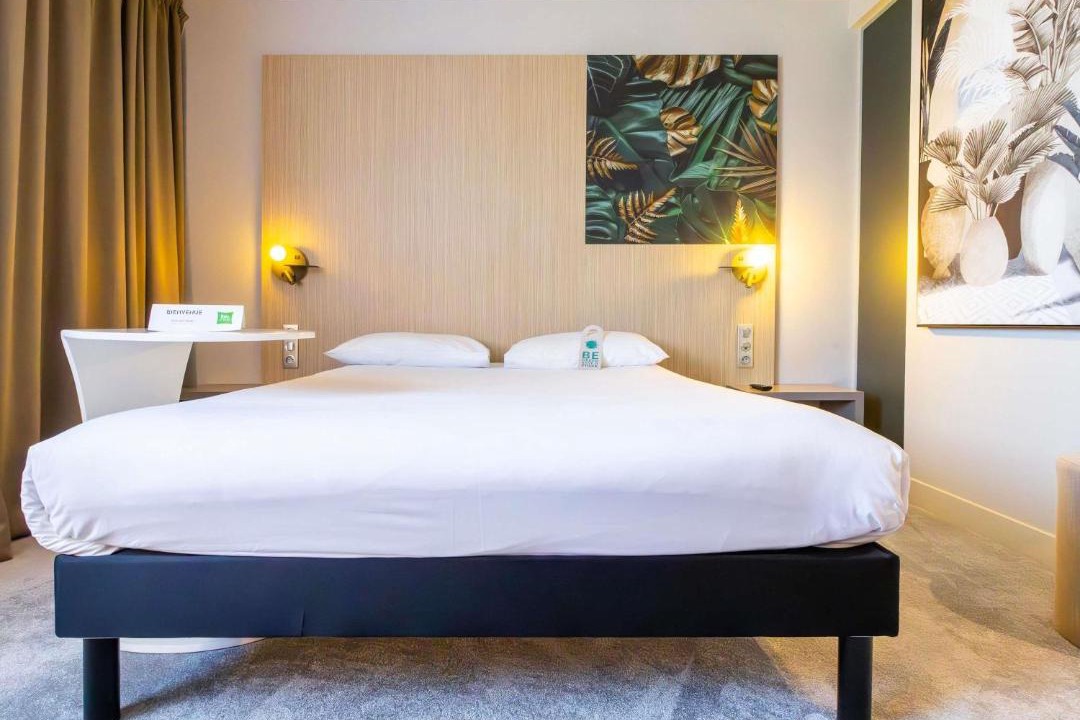 Photo of Bedroom in Troyes