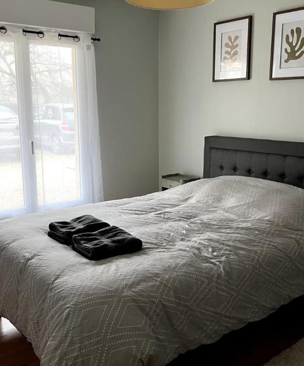 Photo of Bedroom in Chalons-en-Champagne