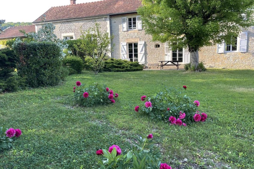 Photo of Others in Rouvres-les-Vignes