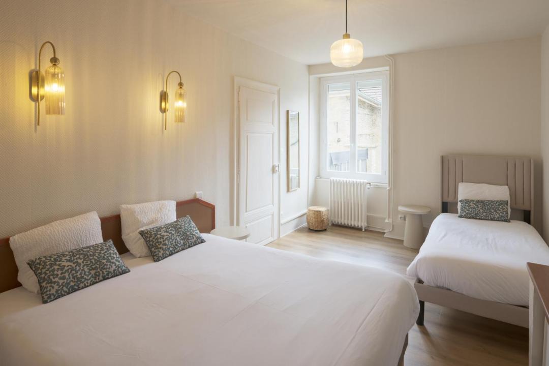 Photo of Bedroom in Arsonval