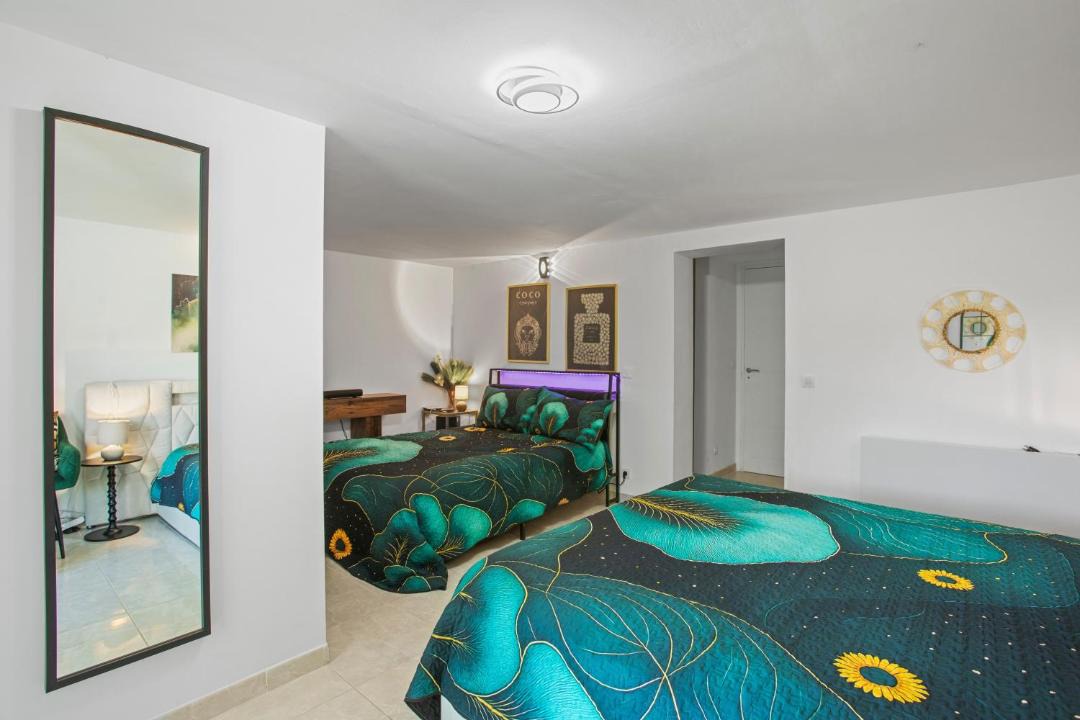 Photo of Bedroom in Montferrat