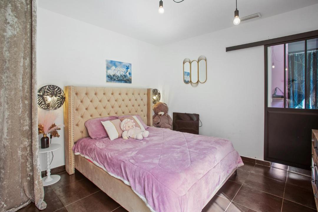 Photo of Bedroom in Montferrat