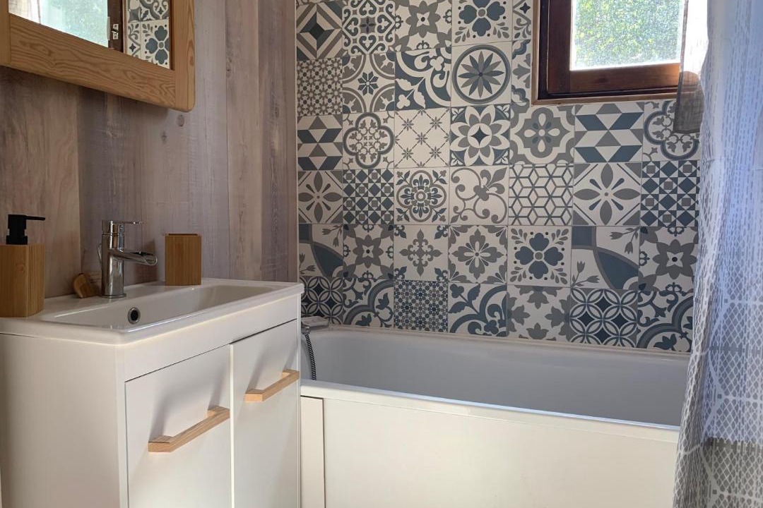 Photo of Bathroom in Barcelonnette