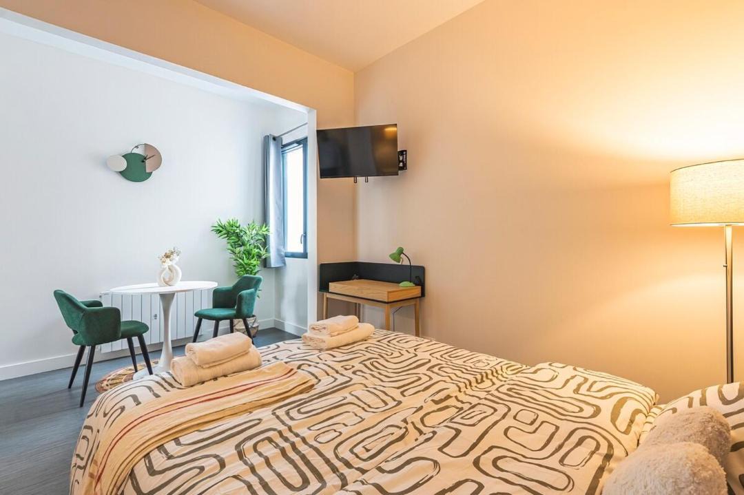 Photo of Bedroom in Reims