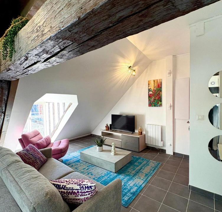 Photo of Livingroom in Old Town