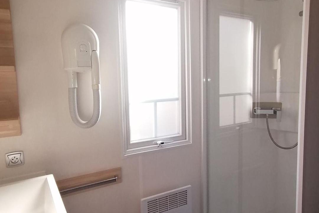 Photo of Bathroom in Saint-Martin-Lys