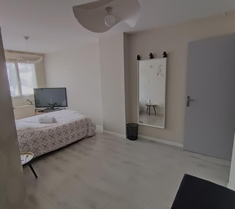 Photo of Bedroom in Toul