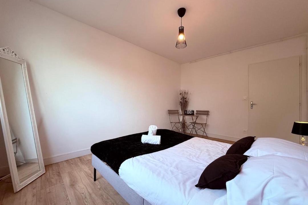 Photo of Bedroom in Tonkin Nord