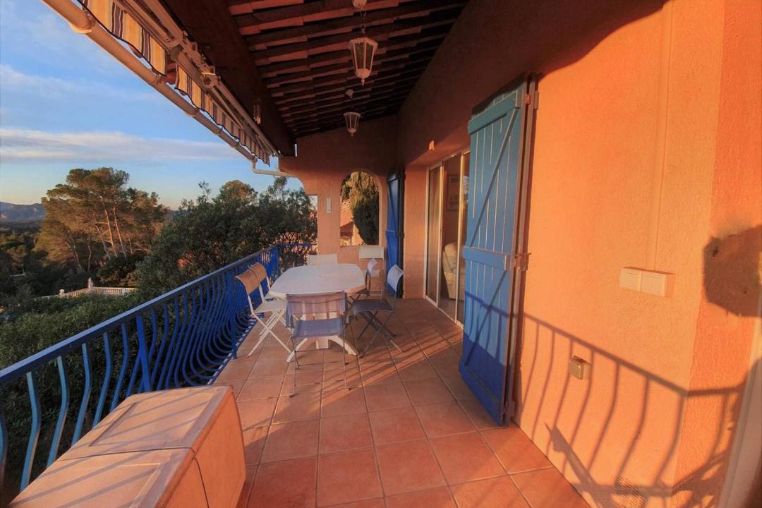 Photo of Patio Balcony in La Bouverie