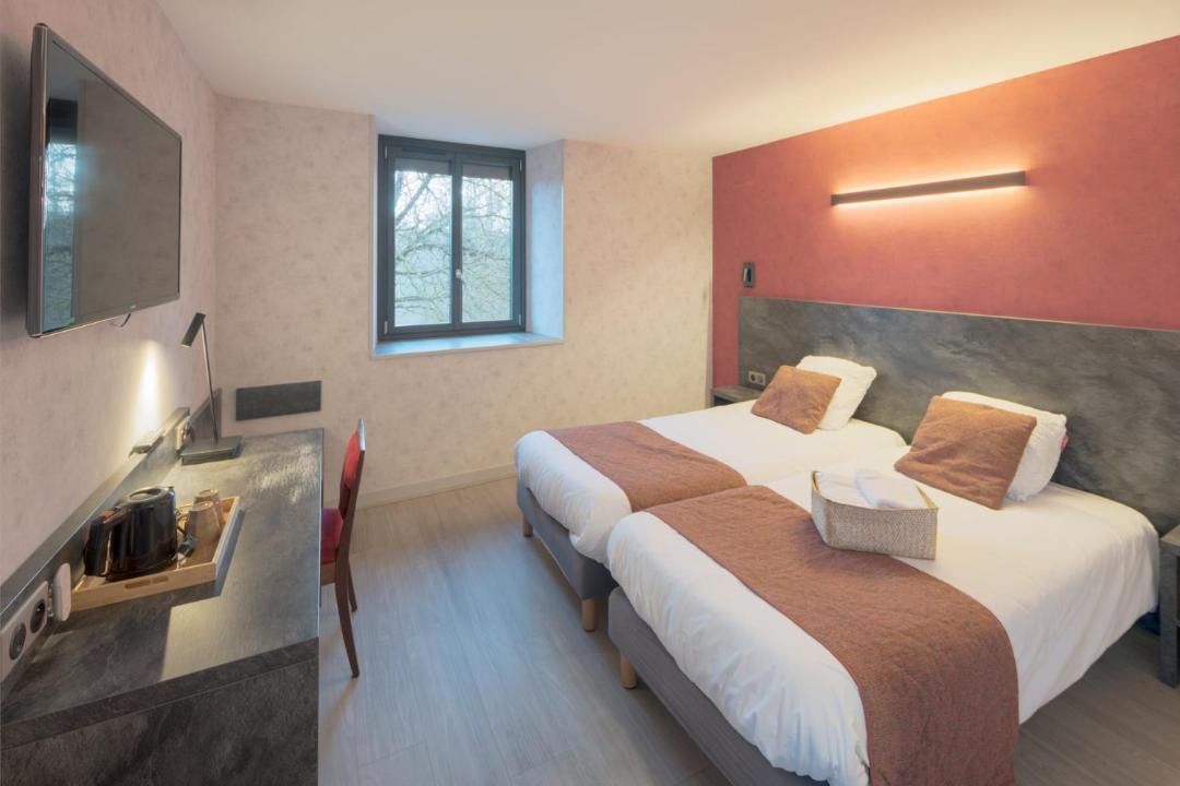 Photo of Bedroom in Arsonval