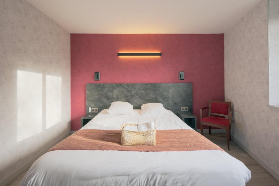 Photo of Bedroom in Arsonval