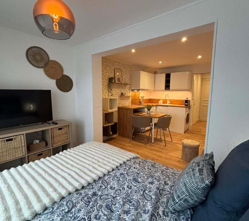 Photo of Bedroom in Saint-Vallier-de-Thiey