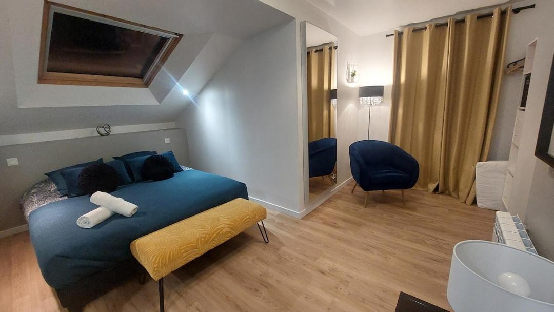 Photo of Bedroom in Lanvallay