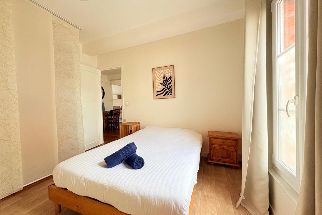 Photo of Bedroom in Sens