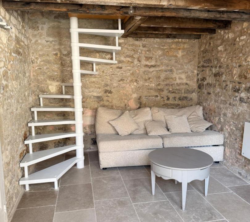 Photo of Others in Chablis