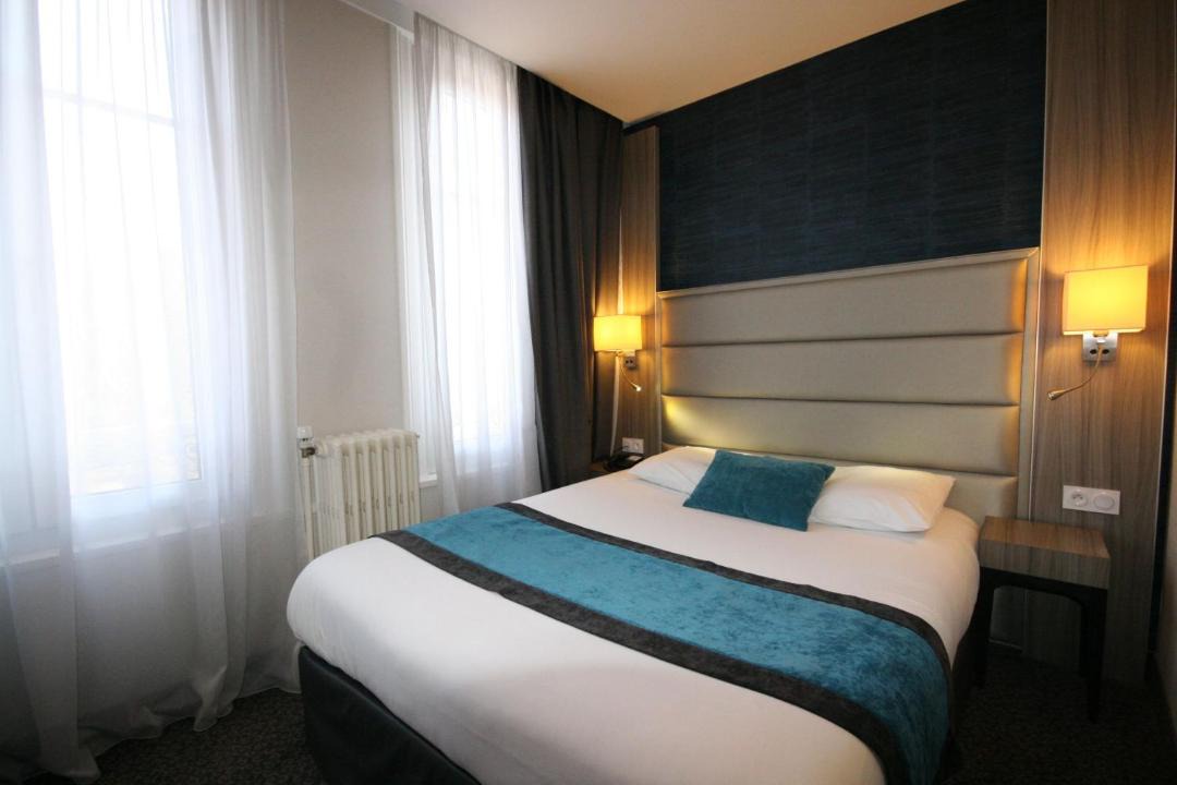 Photo of Bedroom in Troyes