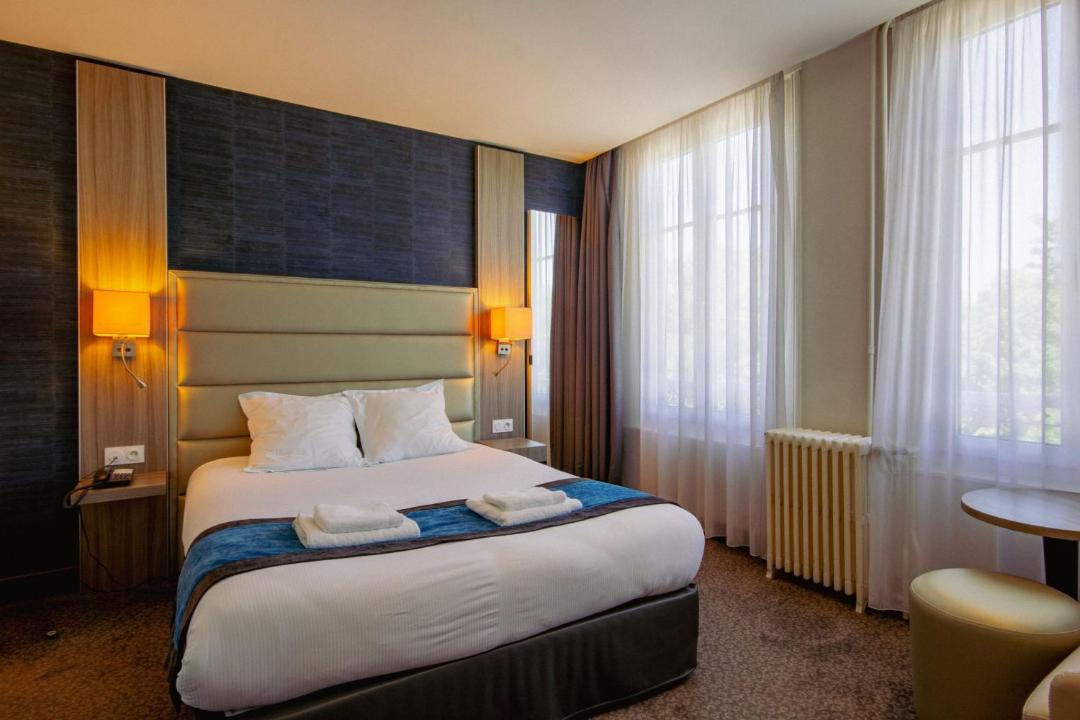 Photo of Bedroom in Troyes