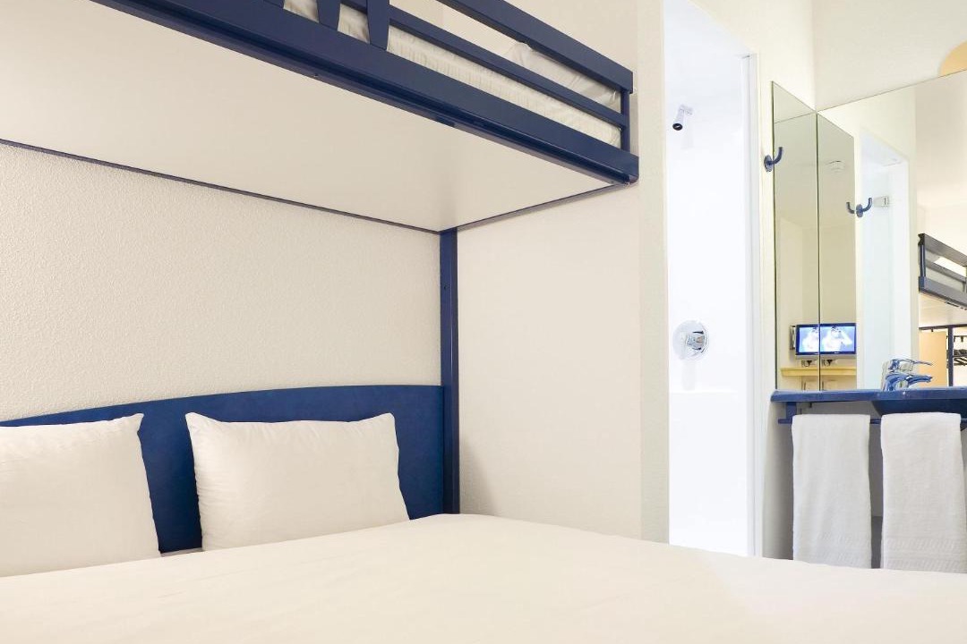 Photo of Bedroom in Bar-le-Duc