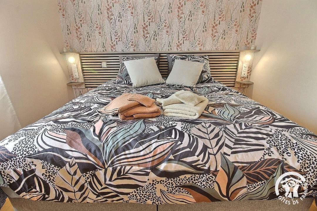 Photo of Bedroom in Lamballe