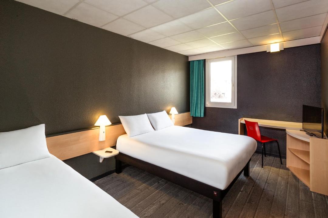 Photo of Bedroom in Lannion