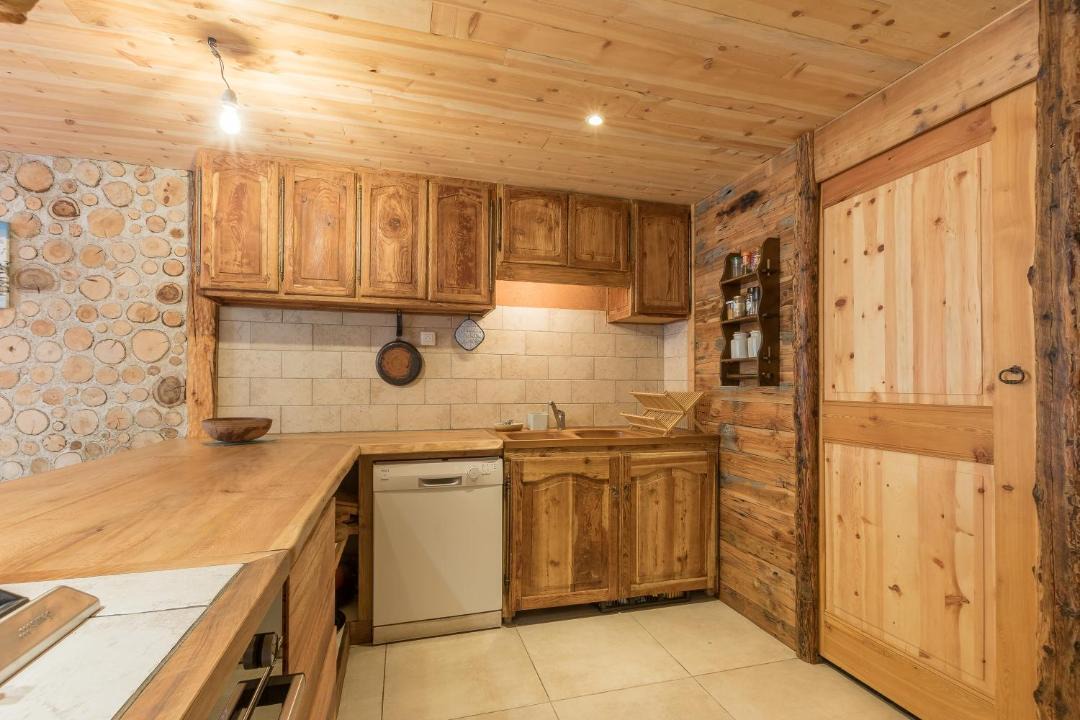 Photo of Kitchen in Saint-Paul-sur-Ubaye