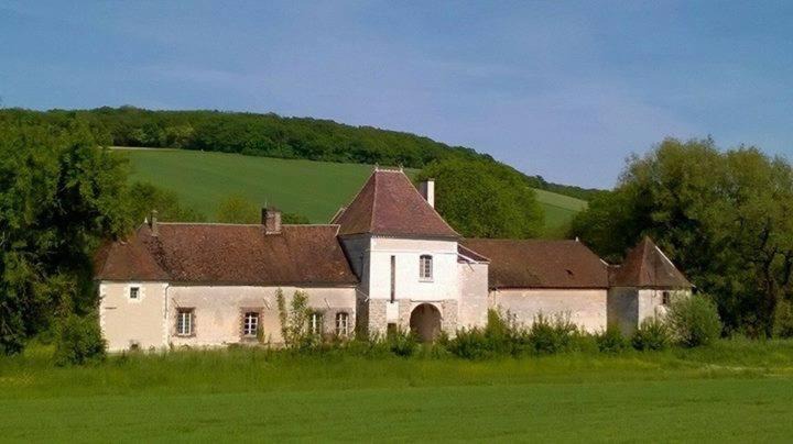 Photo of Buildings in Bucey-en-Othe