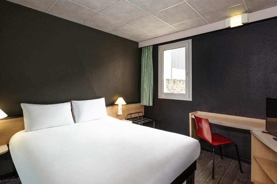 Photo of Bedroom in Lannion
