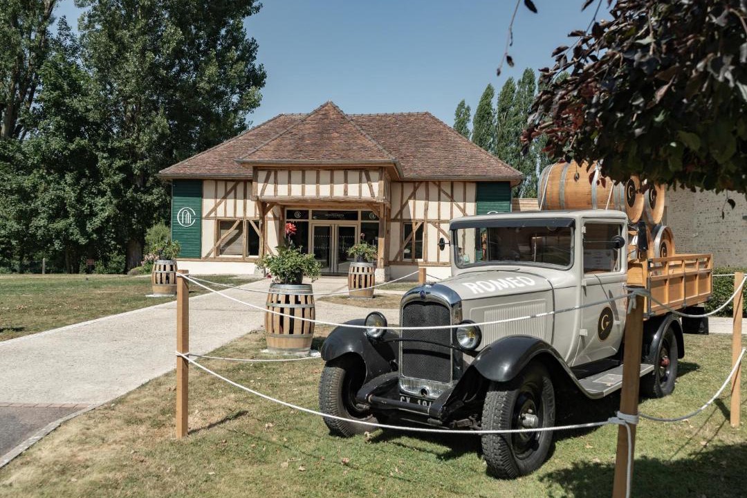 Photo of Others in Bourguignons