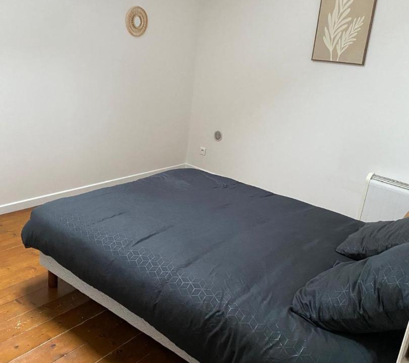 Photo of Bedroom in Troyes