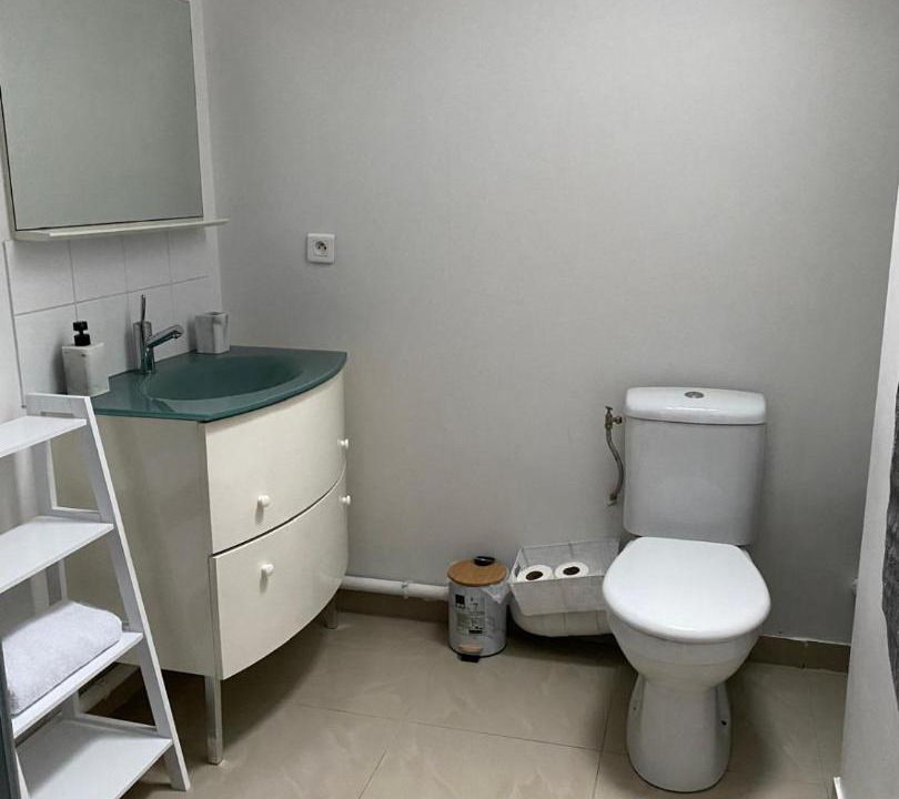Photo of Bathroom in Troyes
