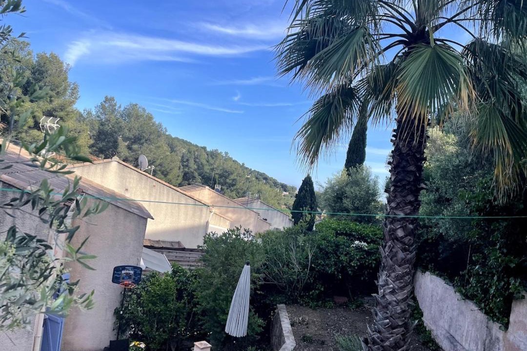 Photo of Others in Bandol