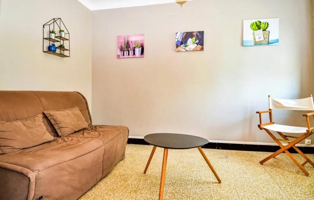 Photo of Livingroom in Meynes